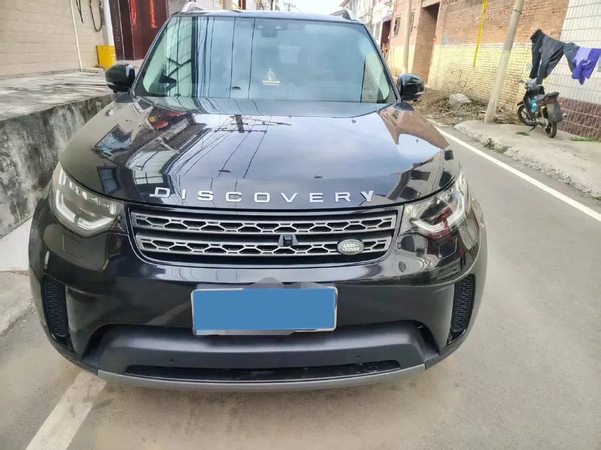 2018 Land Rover Discovery 2.0T 300HP L4 8AT,autocango,china used car exporter,china ev exporter,chinese used car exporter,chinese used ev exporter