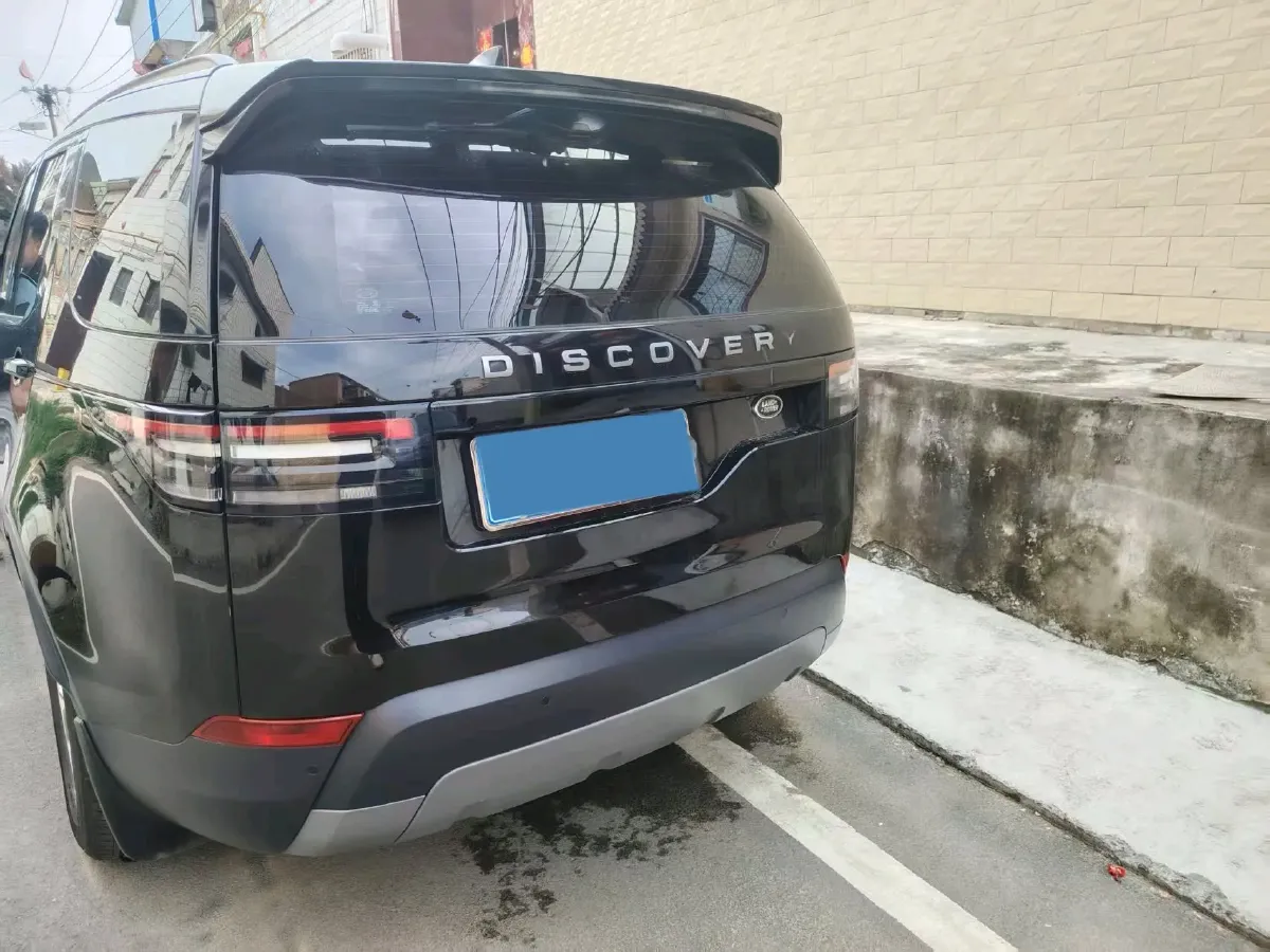 2018 Land Rover Discovery 2.0T 300HP L4 8AT,autocango,china used car exporter,china ev exporter,chinese used car exporter,chinese used ev exporter