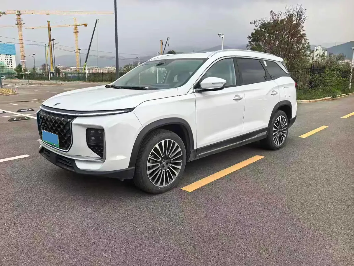 2023 Jetour Traveller 2.0T 254HP L4 7DCT,autocango,china used car exporter,china ev exporter,chinese used car exporter,chinese used ev exporter