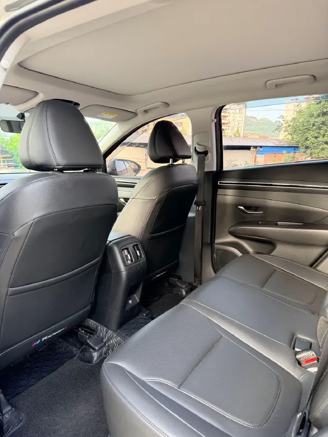 2023 Hyundai Tucson 1.5T 200HP L4 8AT,autocango,china used car exporter,china ev exporter,chinese used car exporter,chinese used ev exporter