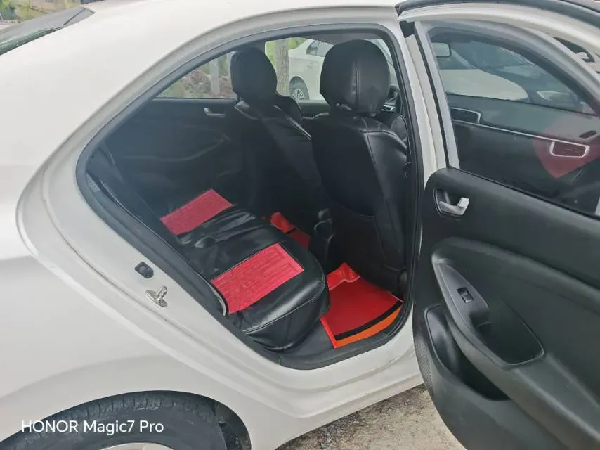 2020 Hyundai Reina 1.4L 95HP L4 5MT,autocango,china used car exporter,china ev exporter,chinese used car exporter,chinese used ev exporter