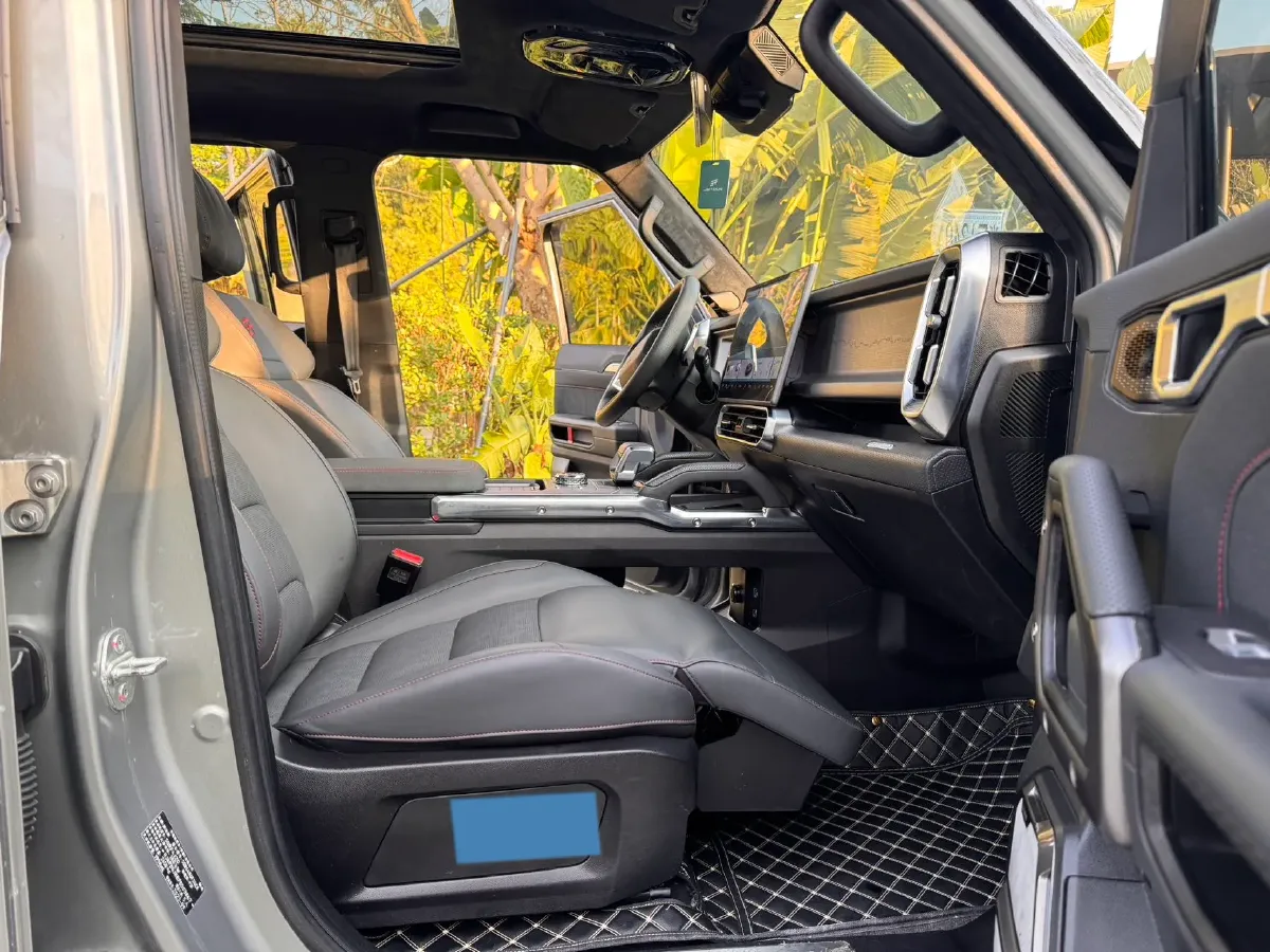 2023 Jetour Traveller 2.0T 254HP L4 7DCT,autocango,china used car exporter,china ev exporter,chinese used car exporter,chinese used ev exporter