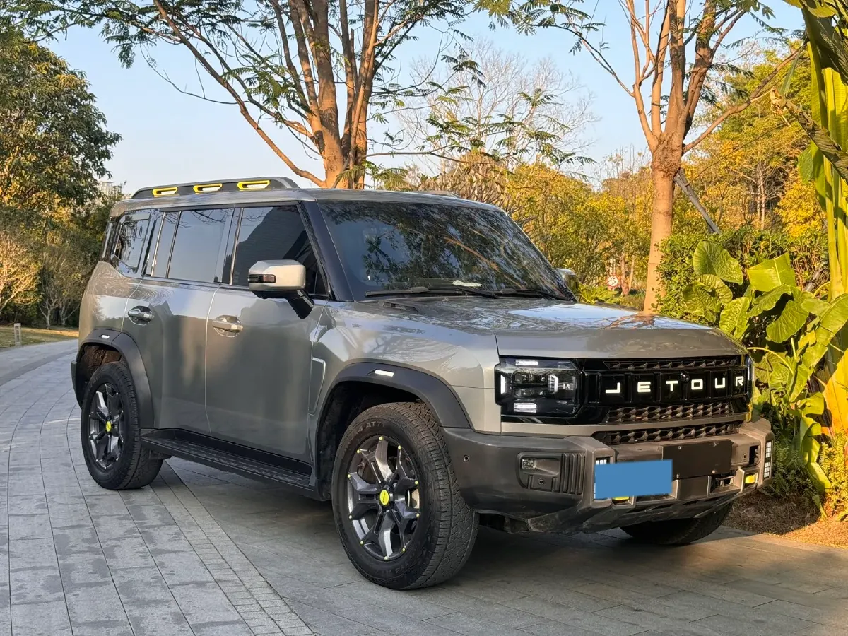 2023 Jetour Traveller 2.0T 254HP L4 7DCT,autocango,china used car exporter,china ev exporter,chinese used car exporter,chinese used ev exporter