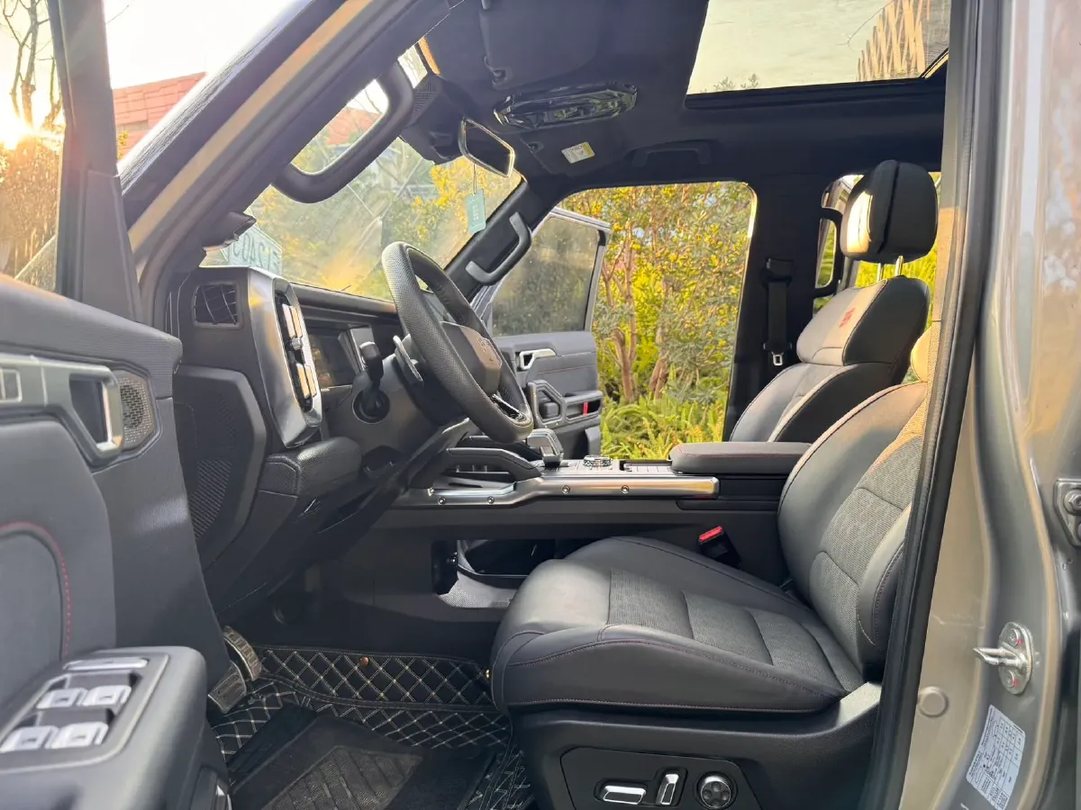 2023 Jetour Traveller 2.0T 254HP L4 7DCT,autocango,china used car exporter,china ev exporter,chinese used car exporter,chinese used ev exporter