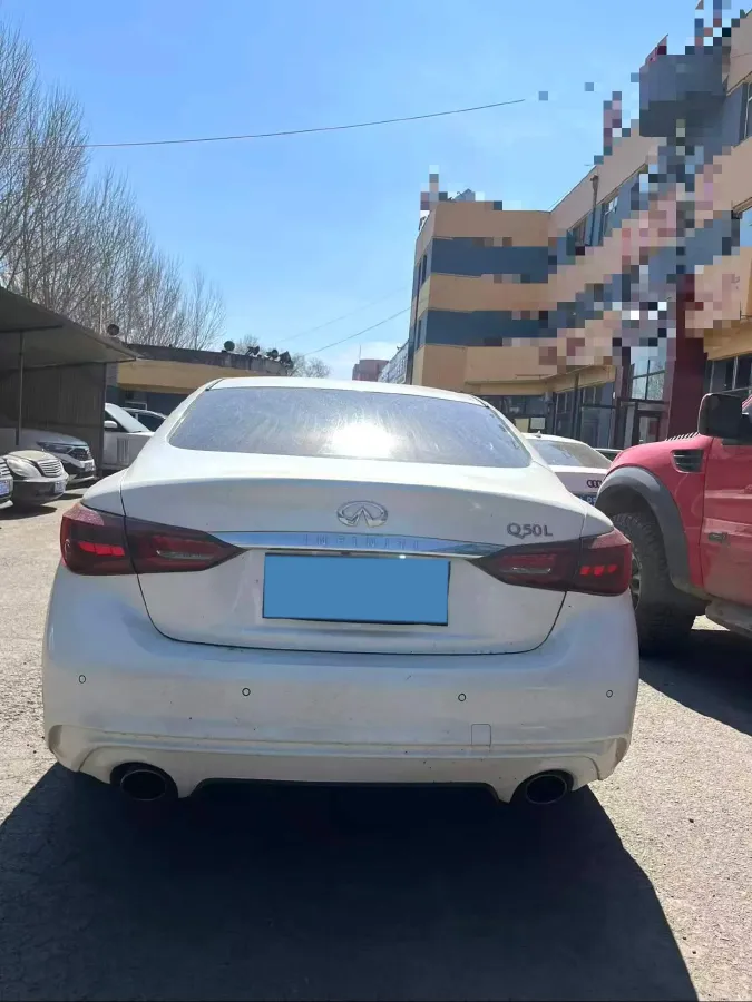 2018 Jeep Grand Commander 2.0T 265HP L4 9AT,autocango,china used car exporter,china ev exporter,chinese used car exporter,chinese used ev exporter