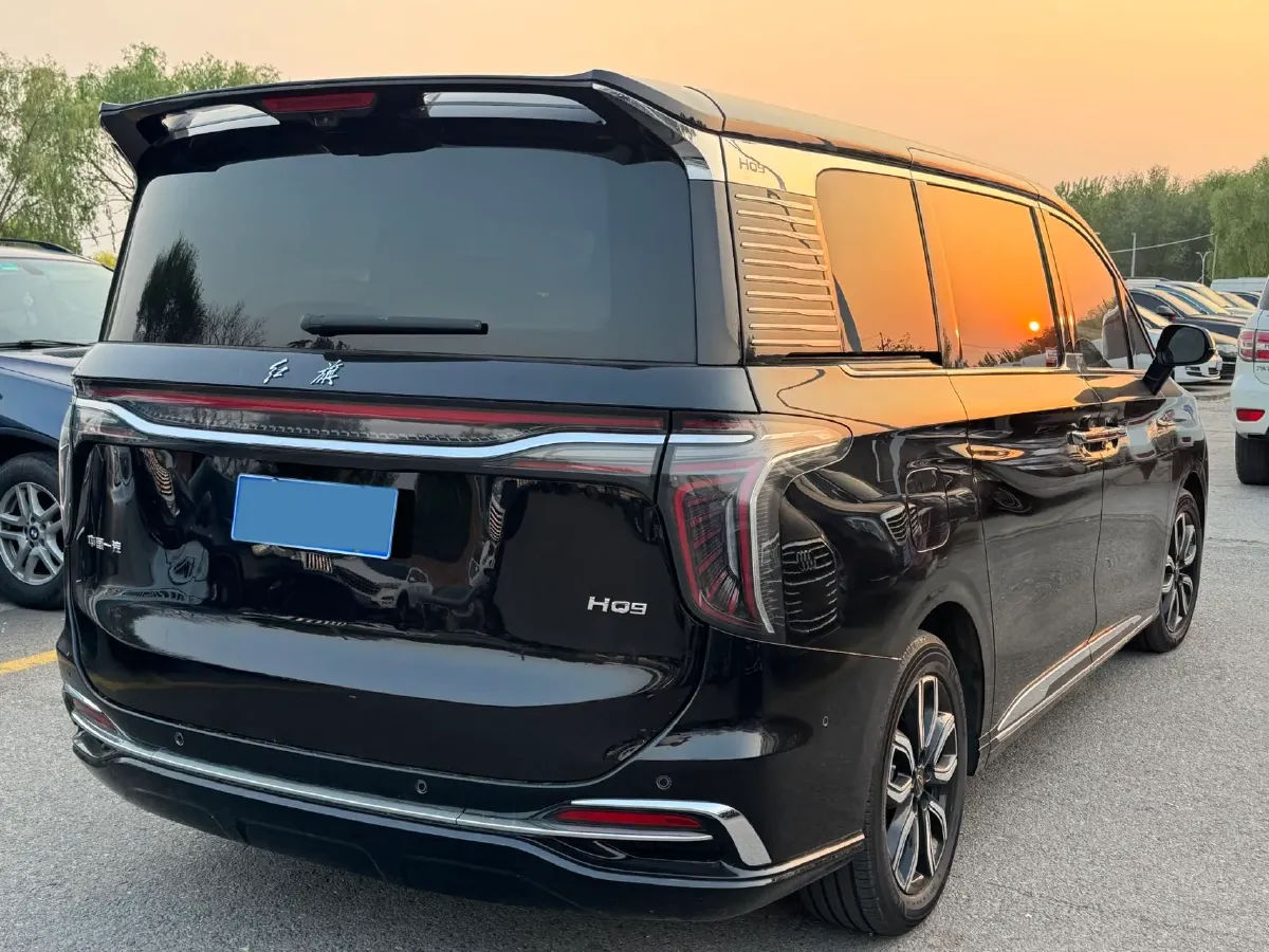 2023 HongQi HQ9 2.0T 252HP L4 8AT,autocango,china used car exporter,china ev exporter,chinese used car exporter,chinese used ev exporter
