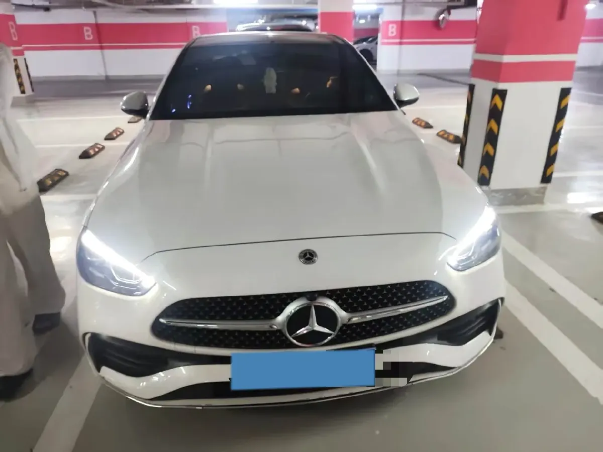 2023 Mercedes-Benz C Class 1.5T 204HP L4 9AT,autocango,china used car exporter,china ev exporter,chinese used car exporter,chinese used ev exporter