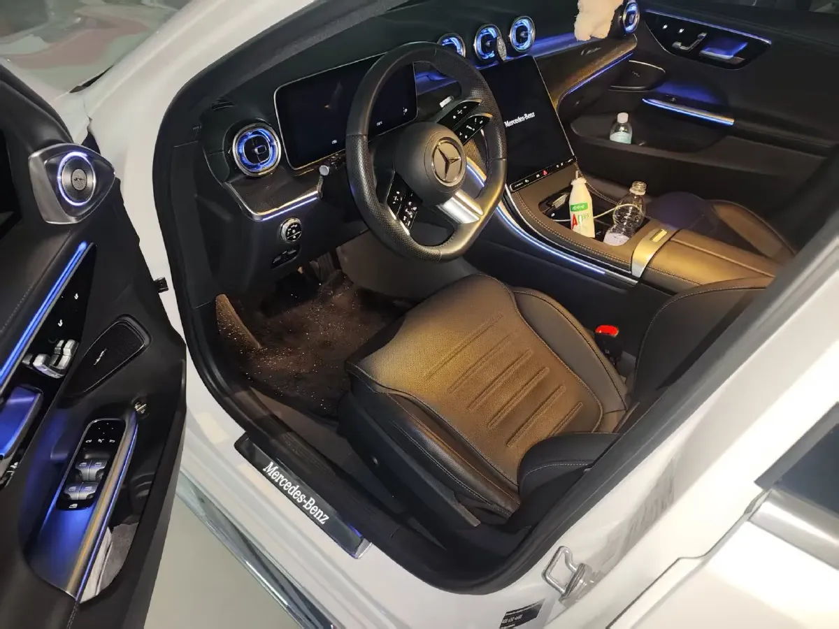 2023 Mercedes-Benz C Class 1.5T 204HP L4 9AT,autocango,china used car exporter,china ev exporter,chinese used car exporter,chinese used ev exporter