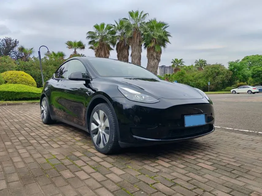 2022 Tesla Model Y BEV 60KWH,autocango,china used car exporter,china ev exporter,chinese used car exporter,chinese used ev exporter