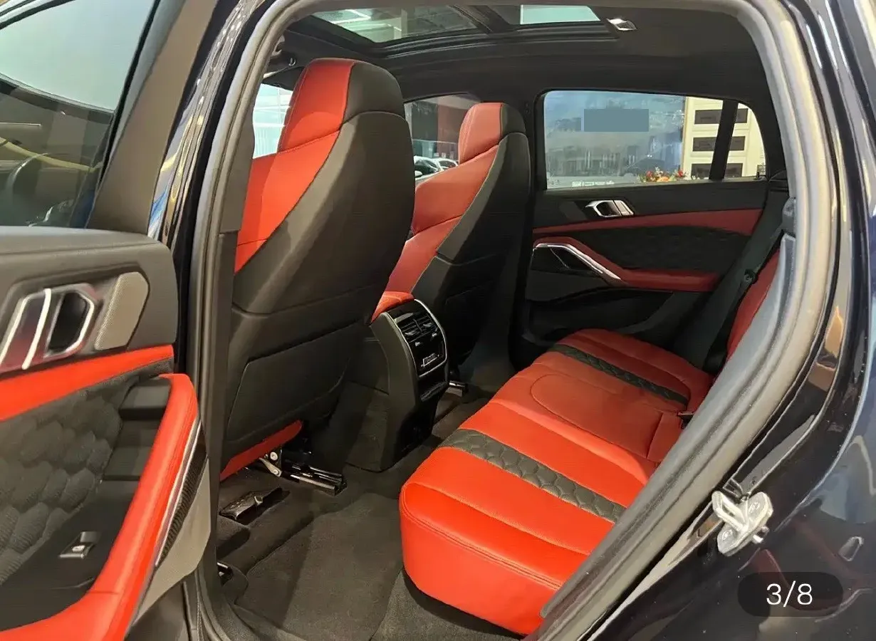 2022 BMW X6 M 4.4T 600HP V8 8AT,autocango,china used car exporter,china ev exporter,chinese used car exporter,chinese used ev exporter