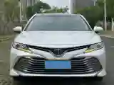 2019 Toyota Camry 2.5L 209HP L4 8AT