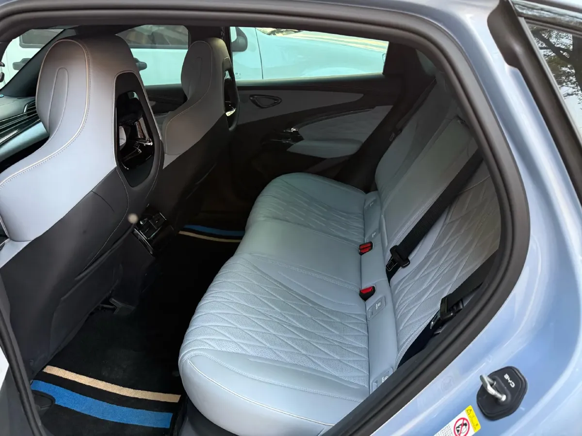 2022 Leapmotor C01 BEV 78.54KWH,autocango,china used car exporter,china ev exporter,chinese used car exporter,chinese used ev exporter