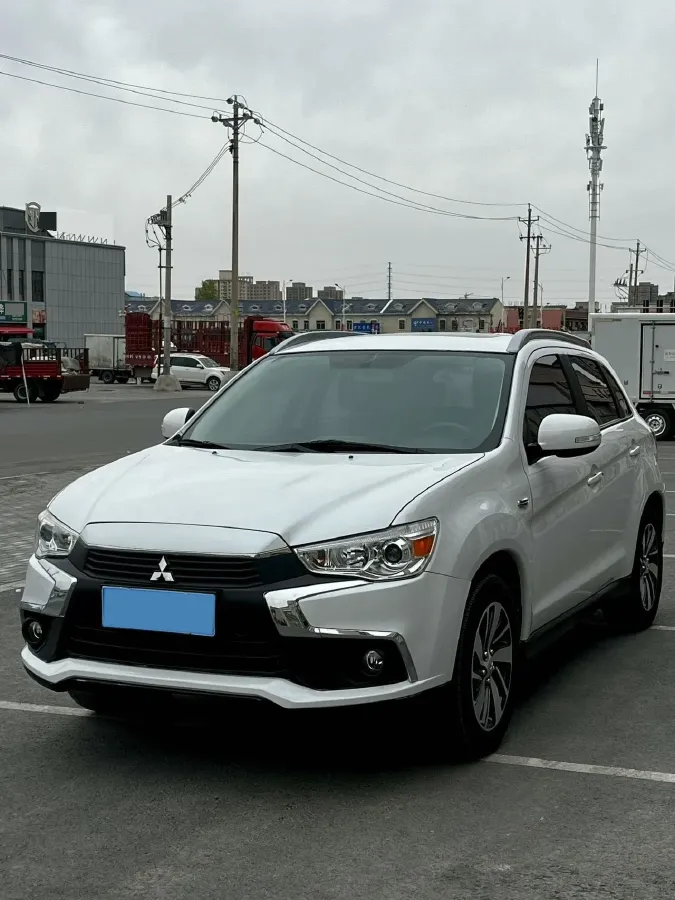 2018 Mitsubishi ASX 2.0L 167HP L4 CVT,autocango,china used car exporter,china ev exporter,chinese used car exporter,chinese used ev exporter