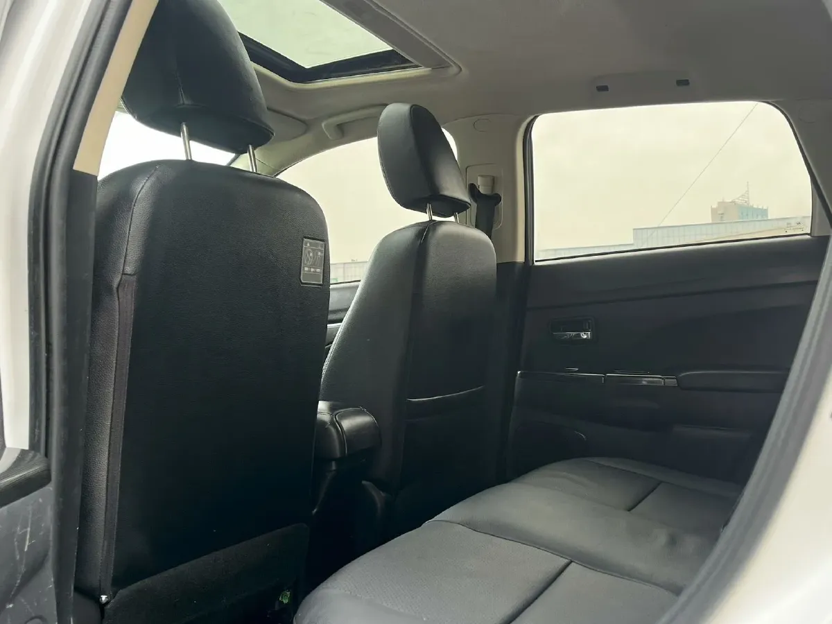 2018 Mitsubishi ASX 2.0L 167HP L4 CVT,autocango,china used car exporter,china ev exporter,chinese used car exporter,chinese used ev exporter