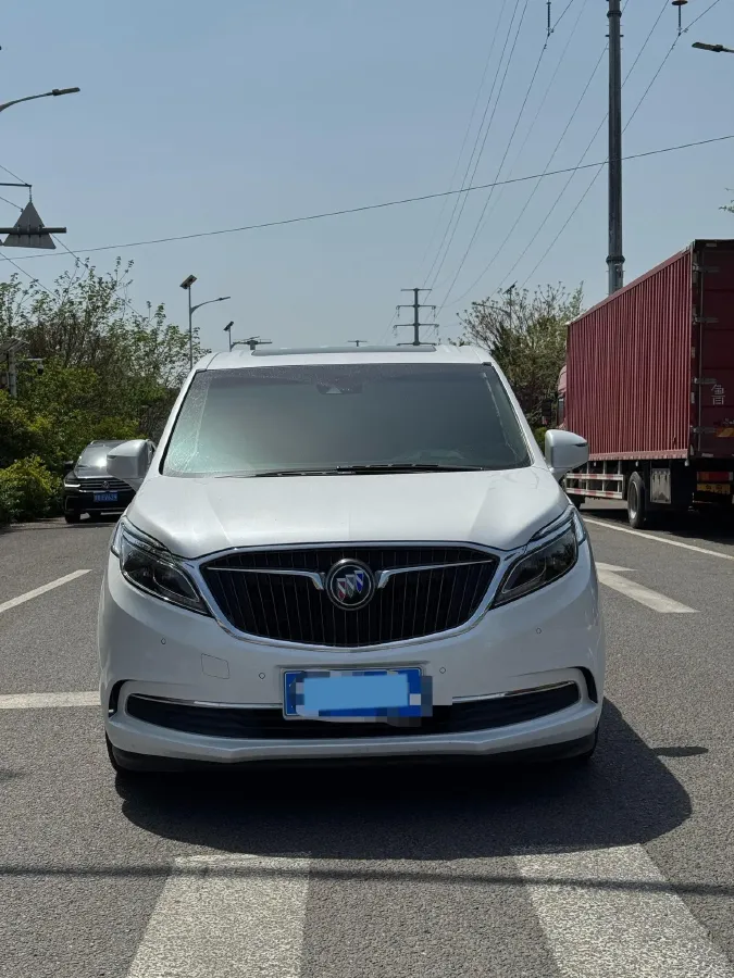 2018 Buick GL8 2.0T 260HP L4 6AT,autocango,china used car exporter,china ev exporter,chinese used car exporter,chinese used ev exporter