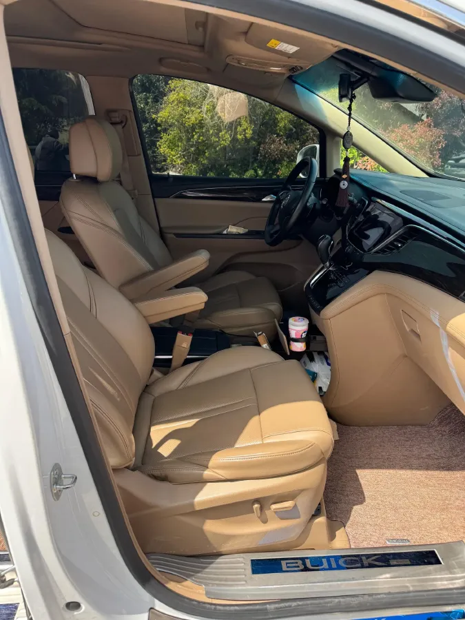 2018 Buick GL8 2.0T 260HP L4 6AT,autocango,china used car exporter,china ev exporter,chinese used car exporter,chinese used ev exporter