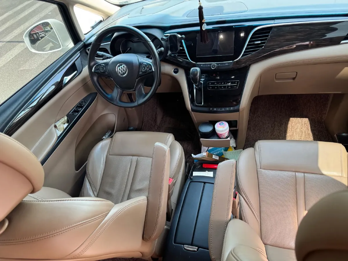 2018 Buick GL8 2.0T 260HP L4 6AT,autocango,china used car exporter,china ev exporter,chinese used car exporter,chinese used ev exporter