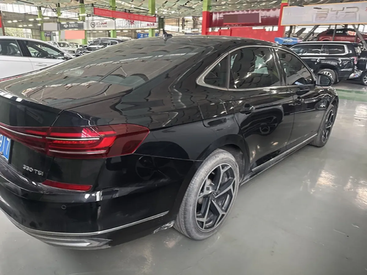 2023 Volkswagen Passat 2.0T 186HP L4 7DCT,autocango,china used car exporter,china ev exporter,chinese used car exporter,chinese used ev exporter
