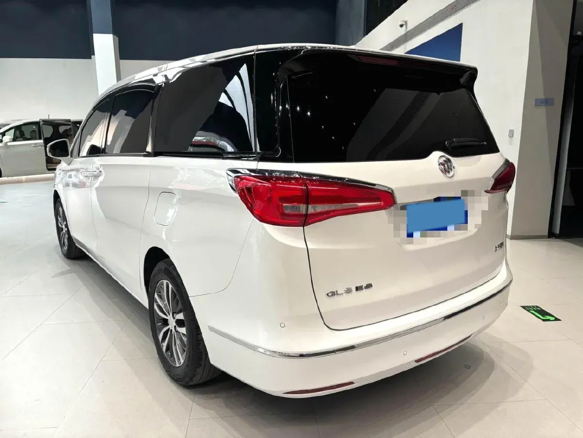 2018 Buick GL8 2.0T 260HP L4 6AT,autocango,china used car exporter,china ev exporter,chinese used car exporter,chinese used ev exporter