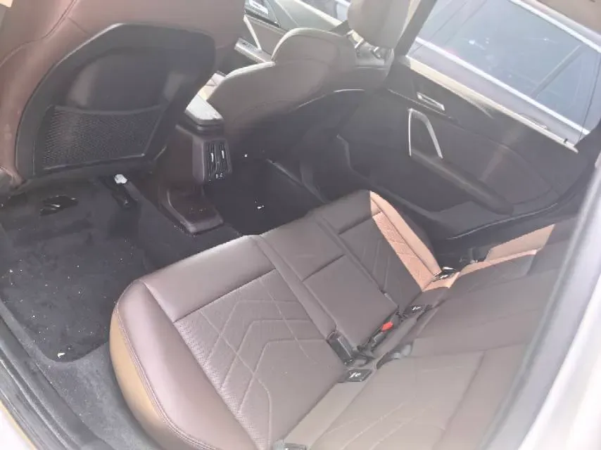 2023 BMW X1 1.5T 156HP L3 7DCT,autocango,china used car exporter,china ev exporter,chinese used car exporter,chinese used ev exporter