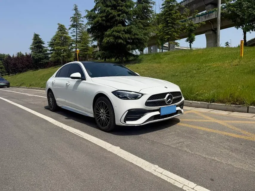 2025 Mercedes-Benz C Class 1.5T 204HP L4 9AT,autocango,china used car exporter,china ev exporter,chinese used car exporter,chinese used ev exporter