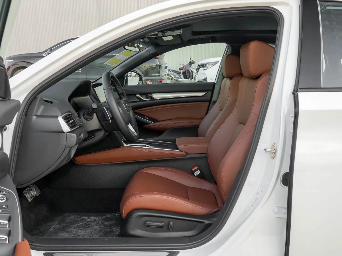 2022 Honda Inspire 2.0L 146HP L4 E-CVT Hybrid,autocango,china used car exporter,china ev exporter,chinese used car exporter,chinese used ev exporter