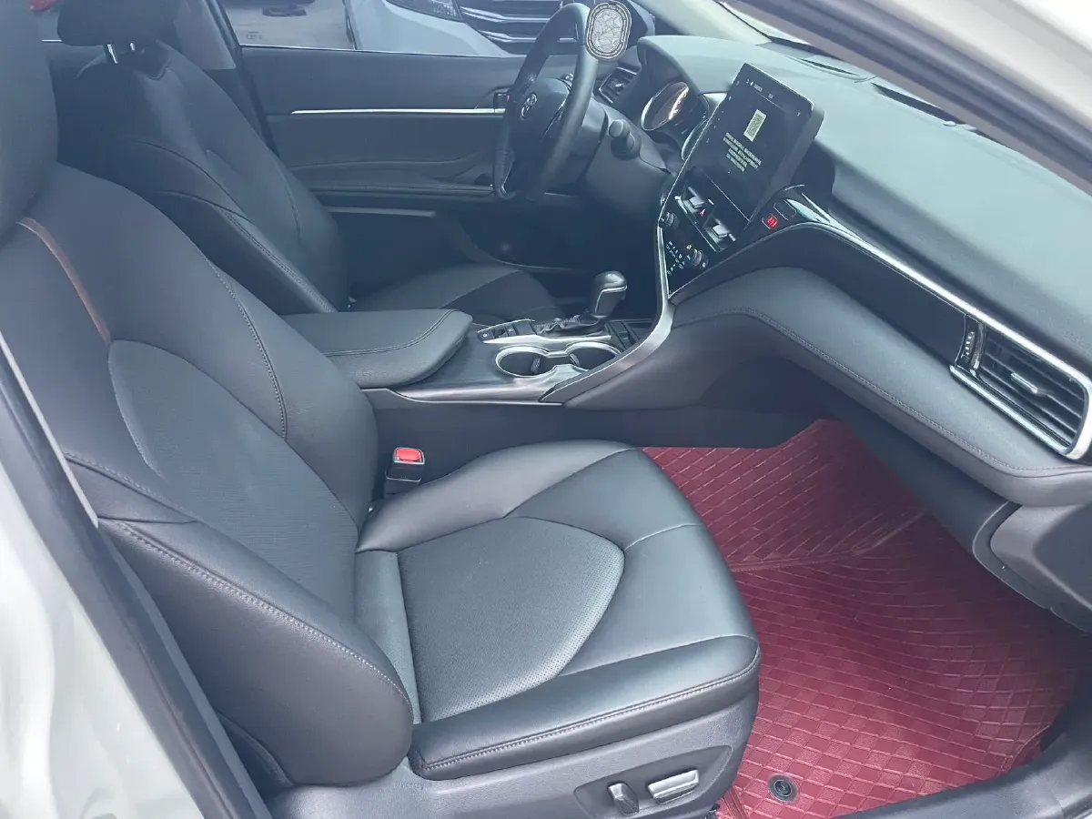 2023 Toyota Camry 2.0L 177HP L4 CVT,autocango,china used car exporter,china ev exporter,chinese used car exporter,chinese used ev exporter