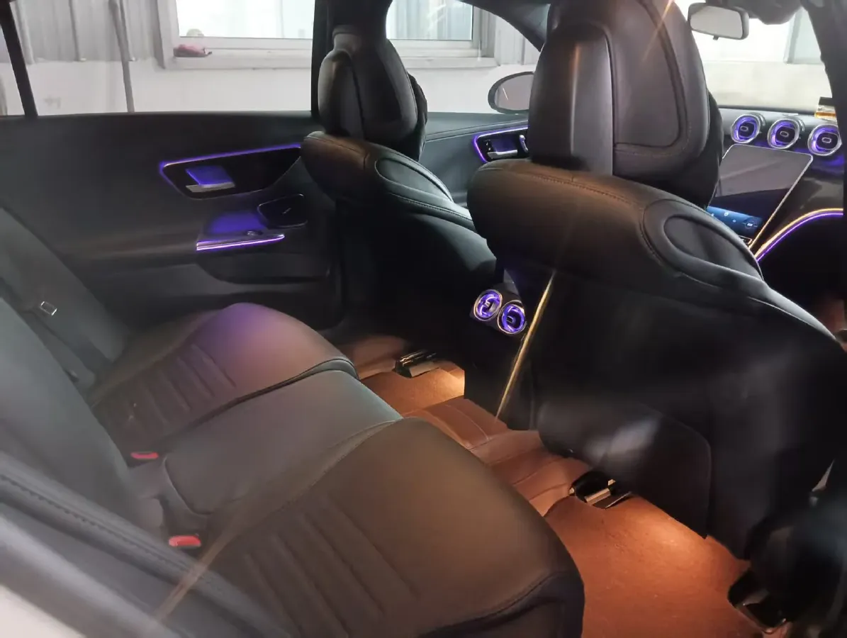 2025 Mercedes-Benz C Class 2.0T 204HP L4 9AT PHEV 25.4KWH,autocango,china used car exporter,china ev exporter,chinese used car exporter,chinese used ev exporter