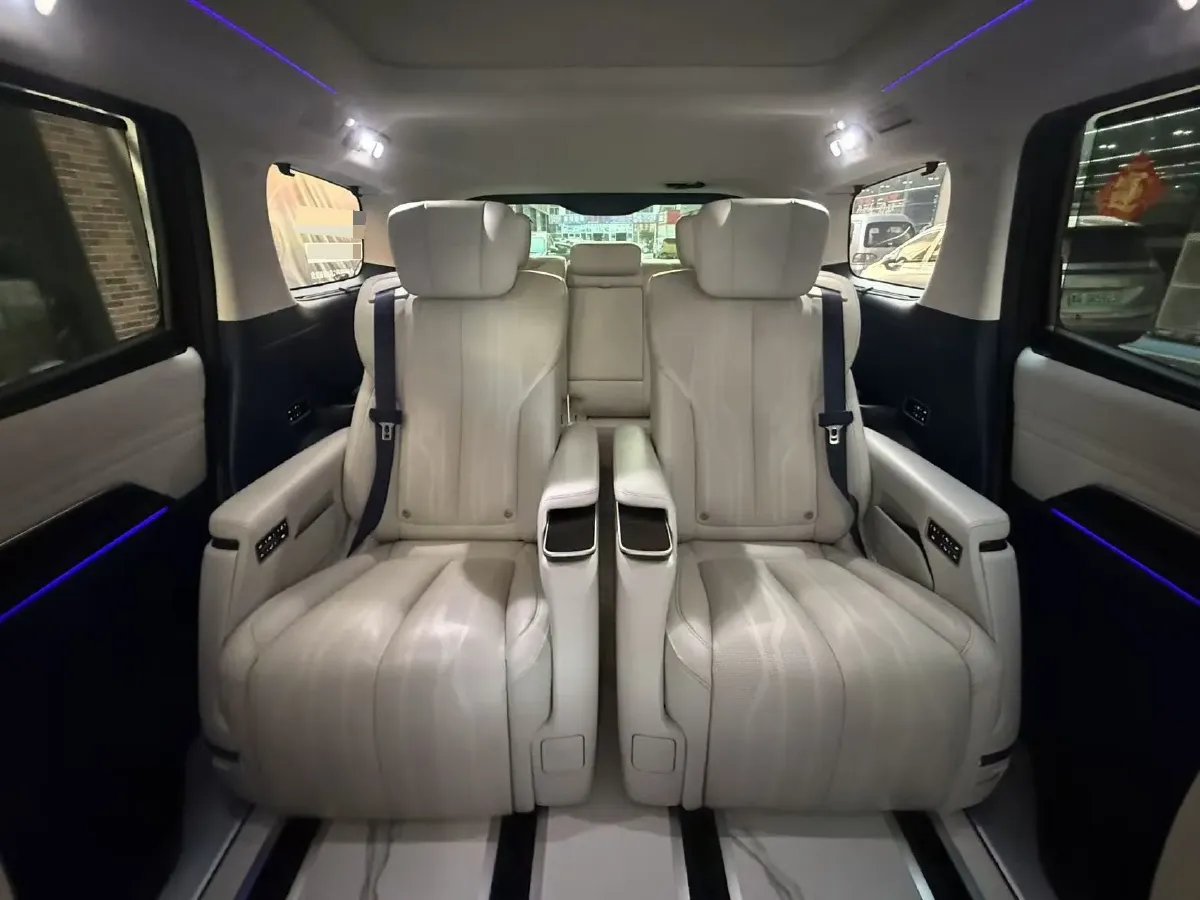 2023 Buick Century 2.0T 237HP L4 9AT,autocango,china used car exporter,china ev exporter,chinese used car exporter,chinese used ev exporter