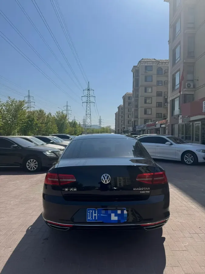2018 Volkswagen Magotan 1.8T 180HP L4 7DCT,autocango,china used car exporter,china ev exporter,chinese used car exporter,chinese used ev exporter
