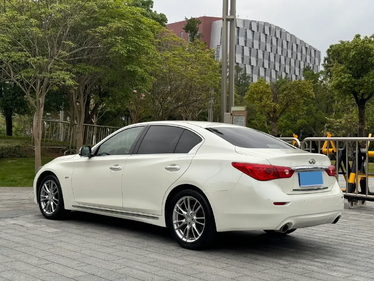 2016 Infiniti Q50L 2.0T 211HP L4 7AT,autocango,china used car exporter,china ev exporter,chinese used car exporter,chinese used ev exporter
