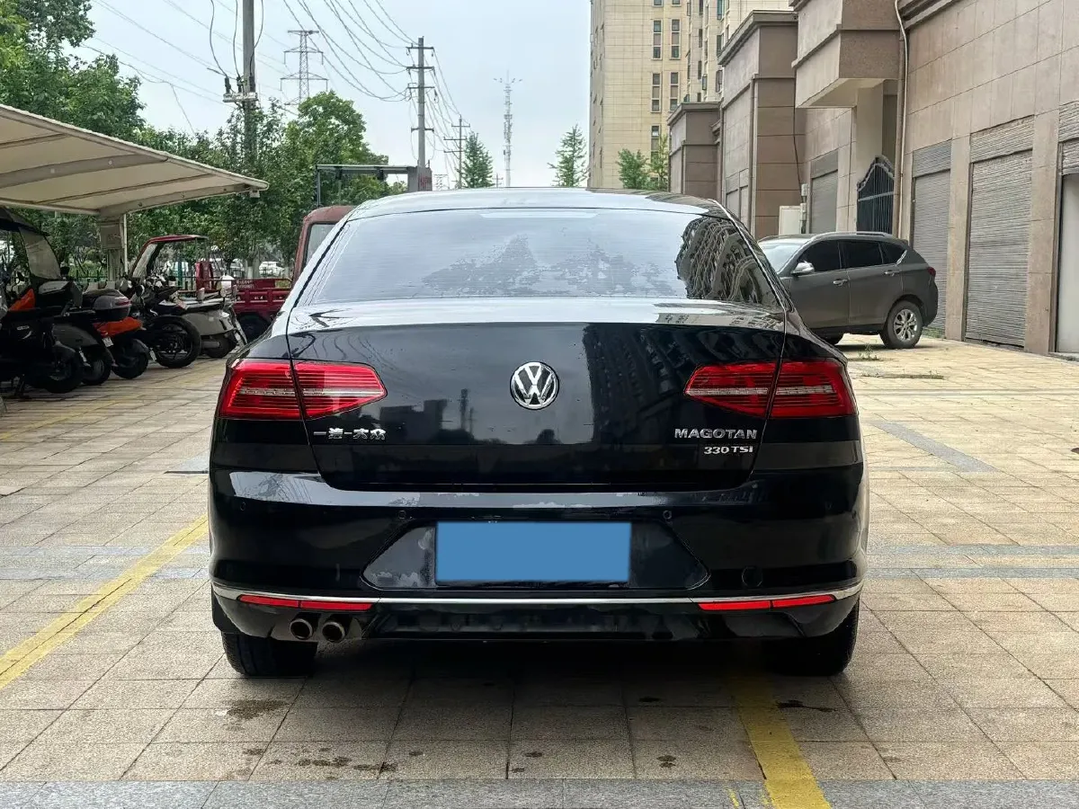 2018 Volkswagen Magotan 1.8T 180HP L4 7DCT,autocango,china used car exporter,china ev exporter,chinese used car exporter,chinese used ev exporter