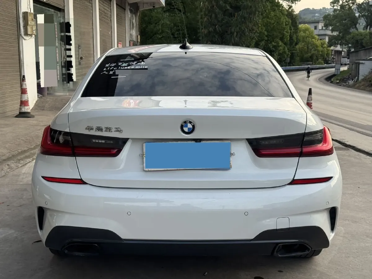 2021 BMW 3 Series 2.0T 184HP L4 8AT,autocango,china used car exporter,china ev exporter,chinese used car exporter,chinese used ev exporter