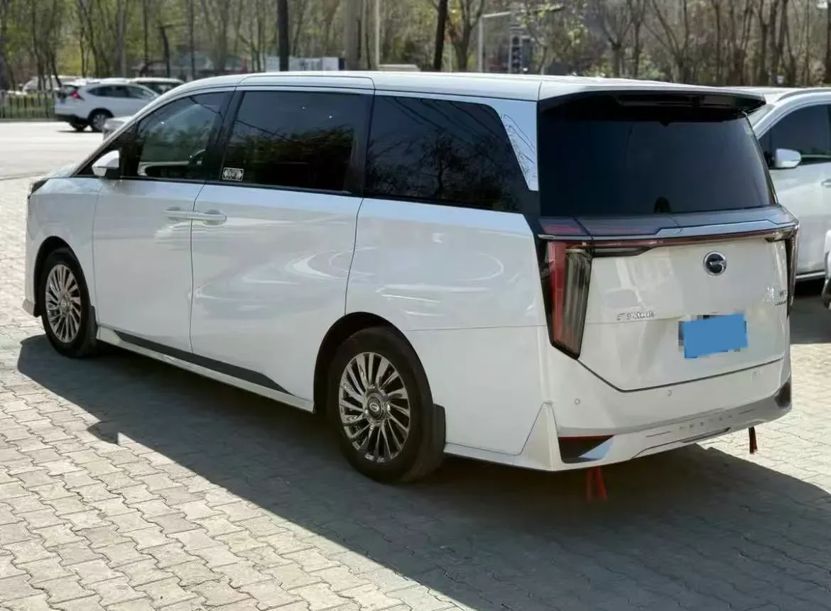 2023 GAC Trumpchi M8 2.0T 252HP L4 8AT,autocango,china used car exporter,china ev exporter,chinese used car exporter,chinese used ev exporter