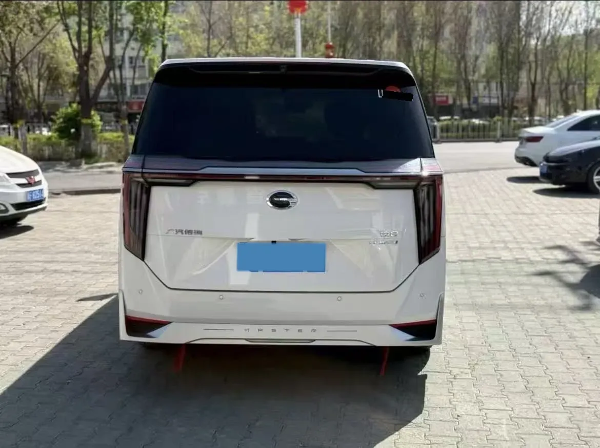 2023 GAC Trumpchi M8 2.0T 252HP L4 8AT,autocango,china used car exporter,china ev exporter,chinese used car exporter,chinese used ev exporter