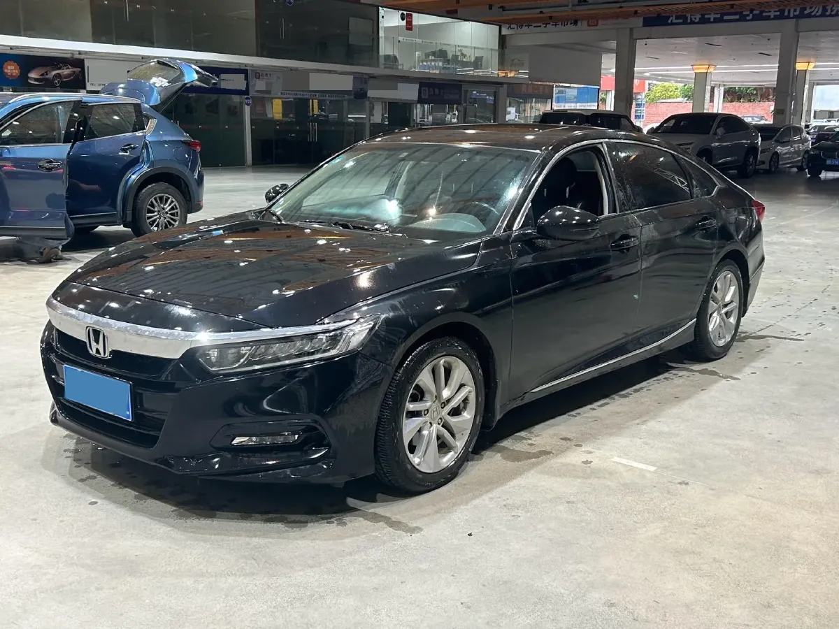 2018 Honda Accord 1.5T 194HP L4 CVT,autocango,china used car exporter,china ev exporter,chinese used car exporter,chinese used ev exporter