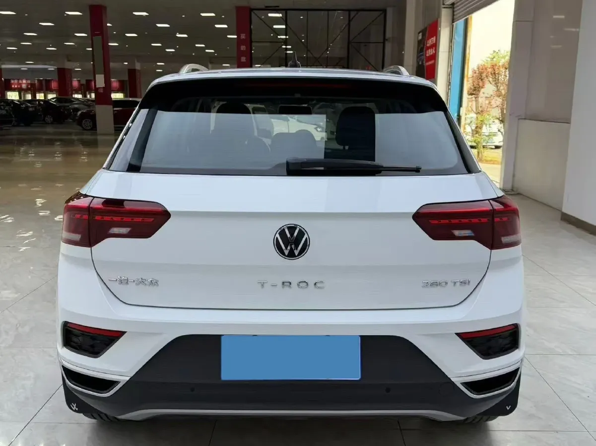 2022 Volkswagen T-Roc 1.4T 150HP L4 7DCT,autocango,china used car exporter,china ev exporter,chinese used car exporter,chinese used ev exporter