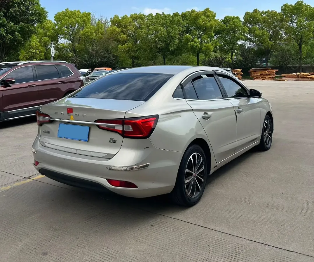 2019 Roewe i5 1.5L 120HP L4 CVT,autocango,china used car exporter,china ev exporter,chinese used car exporter,chinese used ev exporter