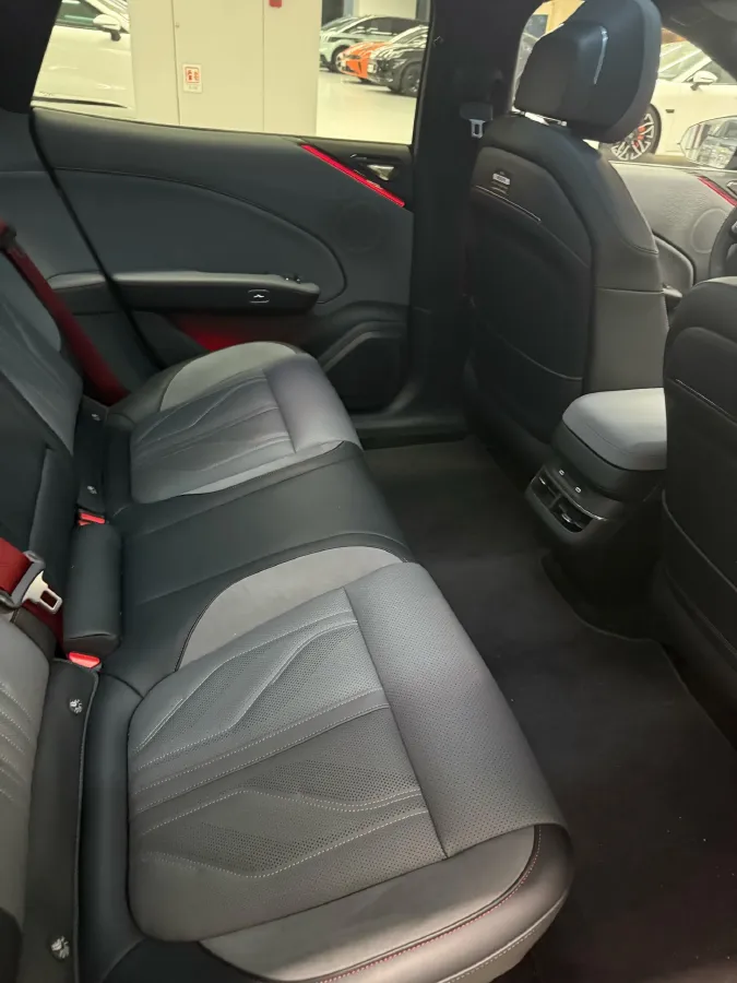 2025 Zeekr 007GT BEV 100.01KWH,autocango,china used car exporter,china ev exporter,chinese used car exporter,chinese used ev exporter