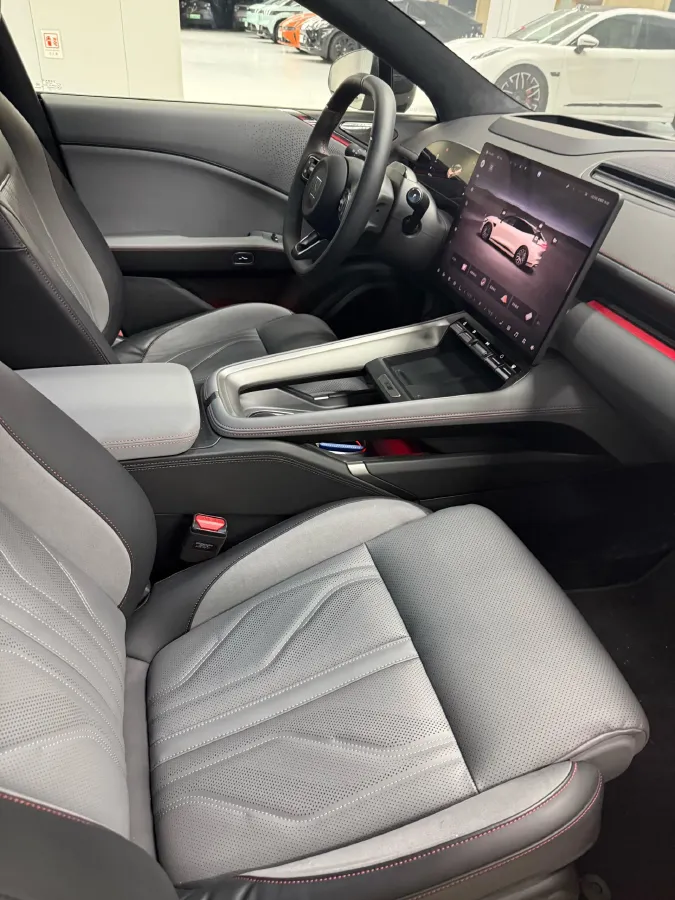 2025 Zeekr 007GT BEV 100.01KWH,autocango,china used car exporter,china ev exporter,chinese used car exporter,chinese used ev exporter