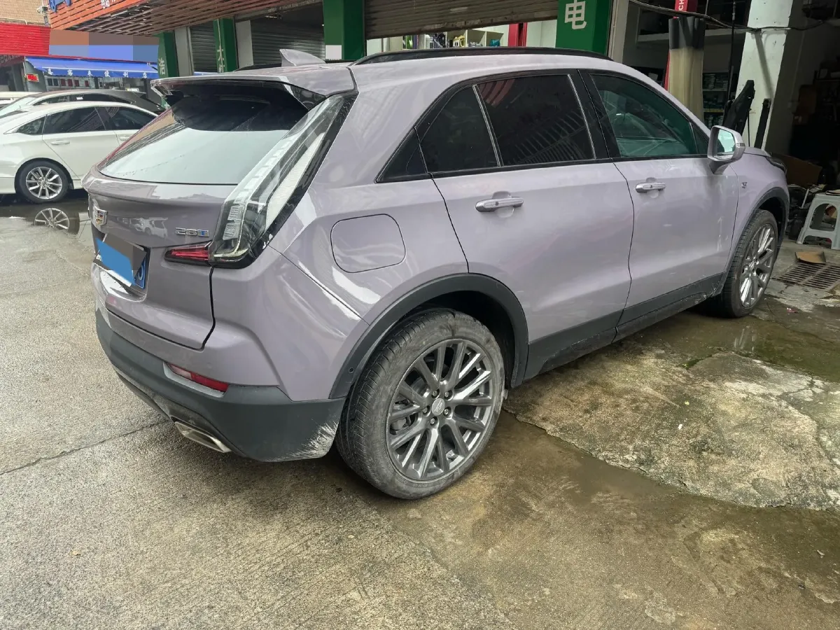 2022 Cadillac XT4 2.0T 237HP L4 9AT,autocango,china used car exporter,china ev exporter,chinese used car exporter,chinese used ev exporter