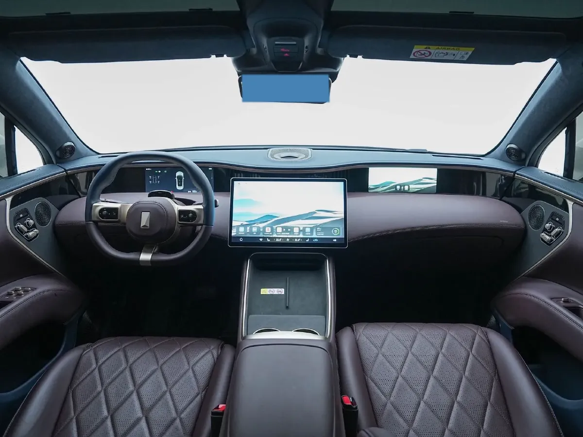 2025 Avatr 11 1.5T 156HP L4 REEV,autocango,china used car exporter,china ev exporter,chinese used car exporter,chinese used ev exporter