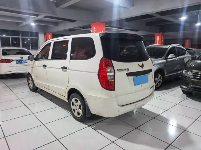 2016 WuLing HongGuang 1.5L 112HP L4 5MT,autocango,china used car exporter,china ev exporter,chinese used car exporter,chinese used ev exporter