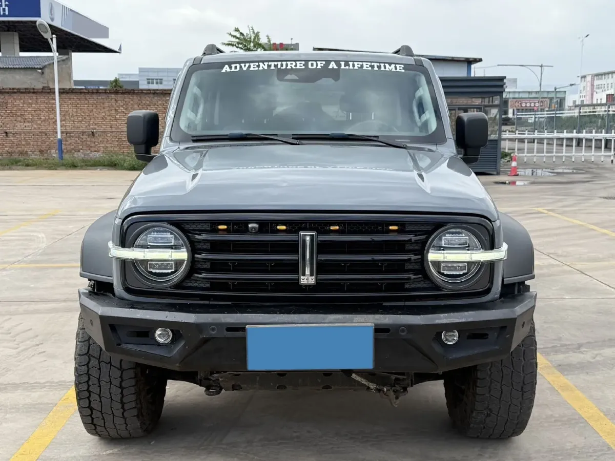 2021 Tank 300 2.0T 227HP L4 8AT,autocango,china used car exporter,china ev exporter,chinese used car exporter,chinese used ev exporter