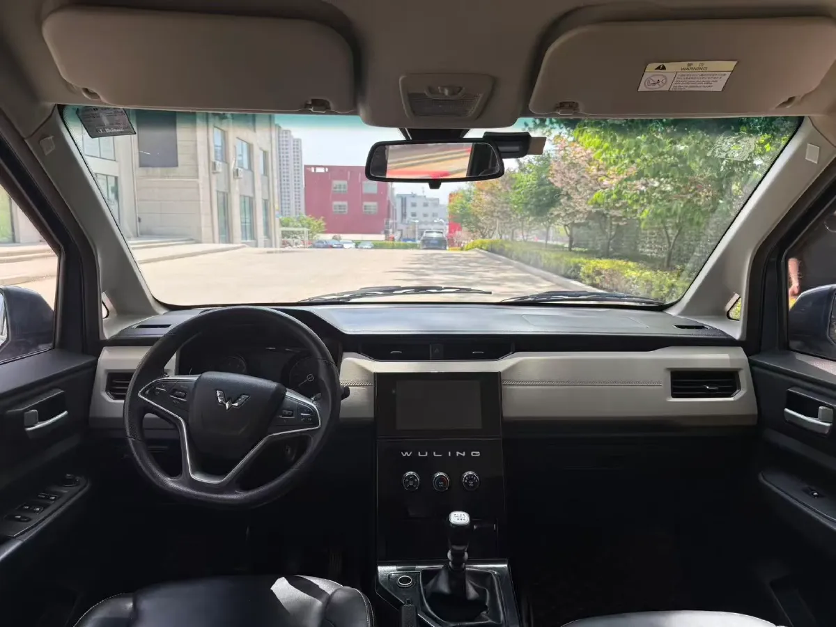 2019 WuLing HongGuang Plus 1.5T 147HP L4 6MT,autocango,china used car exporter,china ev exporter,chinese used car exporter,chinese used ev exporter