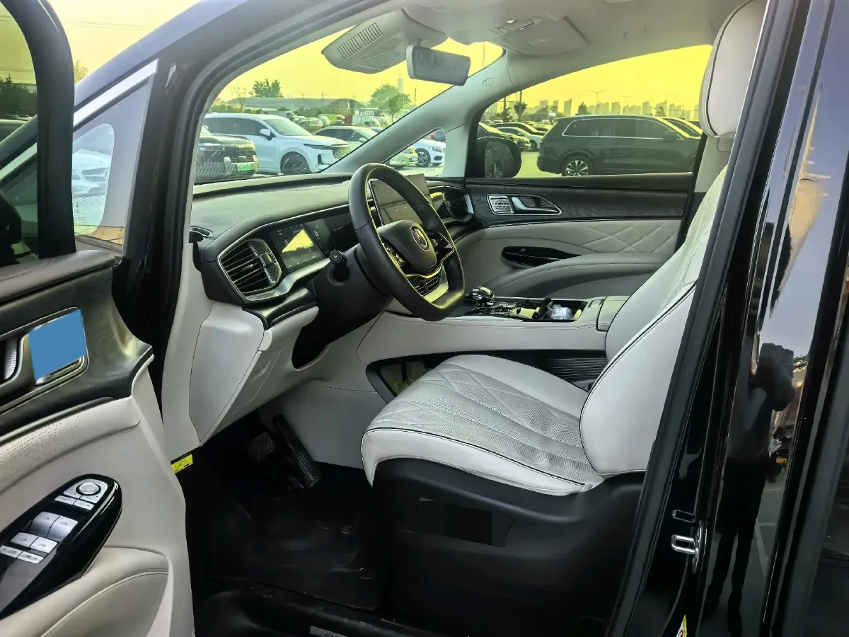 2024 Denza D9 1.5T 139HP L4 E-CVT PHEV 40KWH,autocango,china used car exporter,china ev exporter,chinese used car exporter,chinese used ev exporter