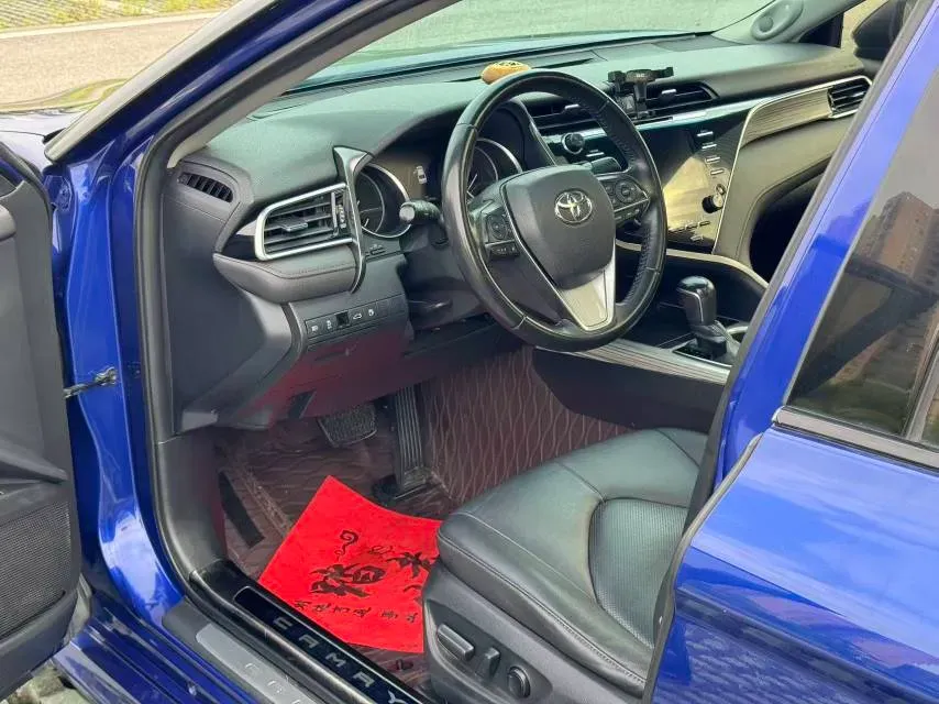 2018 Toyota Camry 2.5L 178HP L4 E-CVT Hybrid,autocango,china used car exporter,china ev exporter,chinese used car exporter,chinese used ev exporter