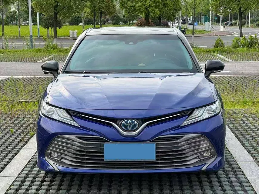2018 Toyota Camry 2.5L 178HP L4 E-CVT Hybrid,autocango,china used car exporter,china ev exporter,chinese used car exporter,chinese used ev exporter