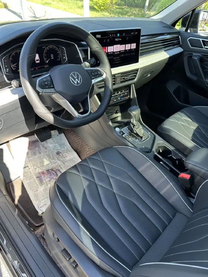 2023 Volkswagen Tiguan L 1.5T 160HP L4 7DCT,autocango,china used car exporter,china ev exporter,chinese used car exporter,chinese used ev exporter