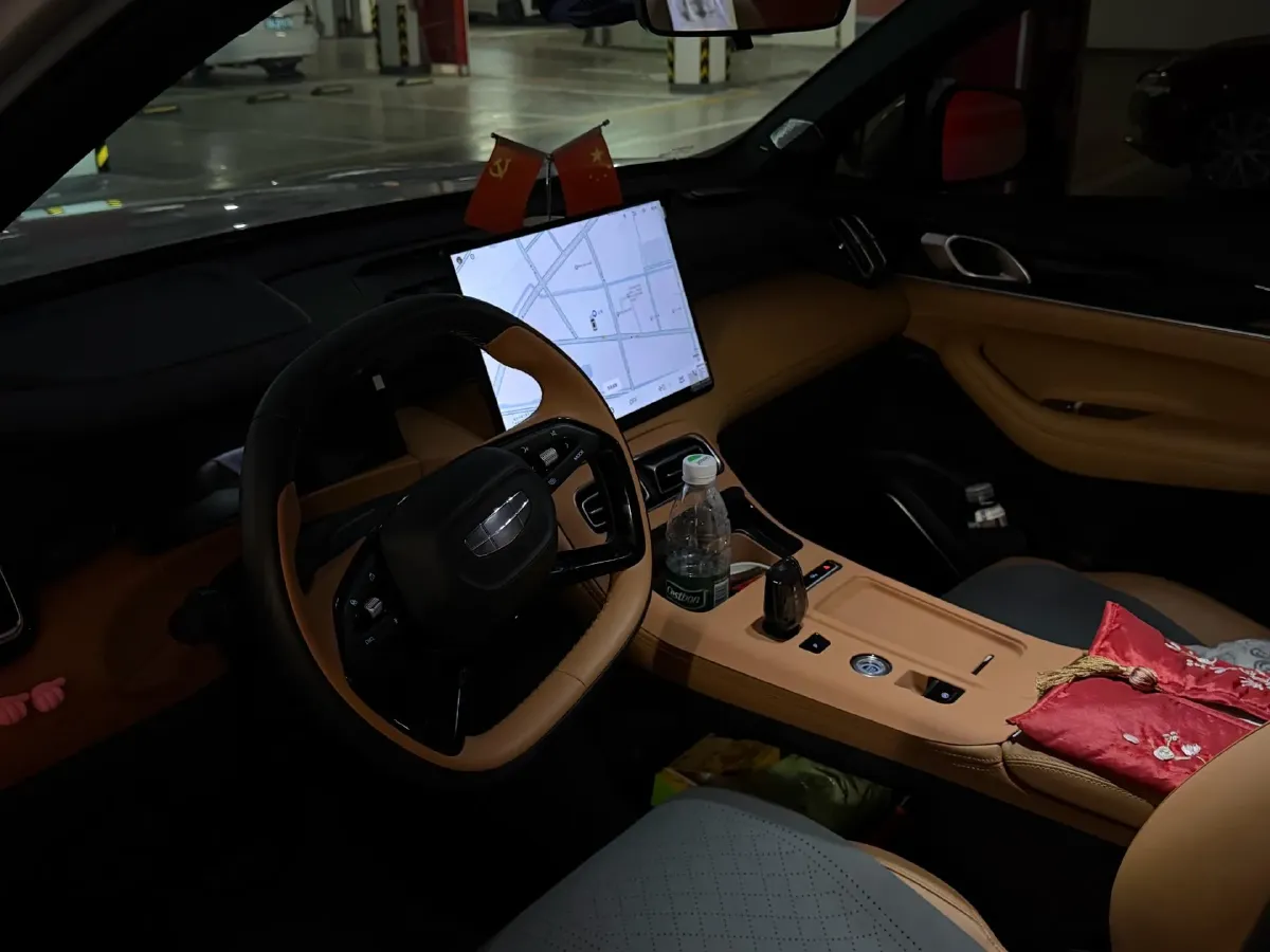 2025 Geely StarRay 1.5T 181HP L4 7DCT,autocango,china used car exporter,china ev exporter,chinese used car exporter,chinese used ev exporter